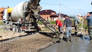 фундамент деревянного дома заливка